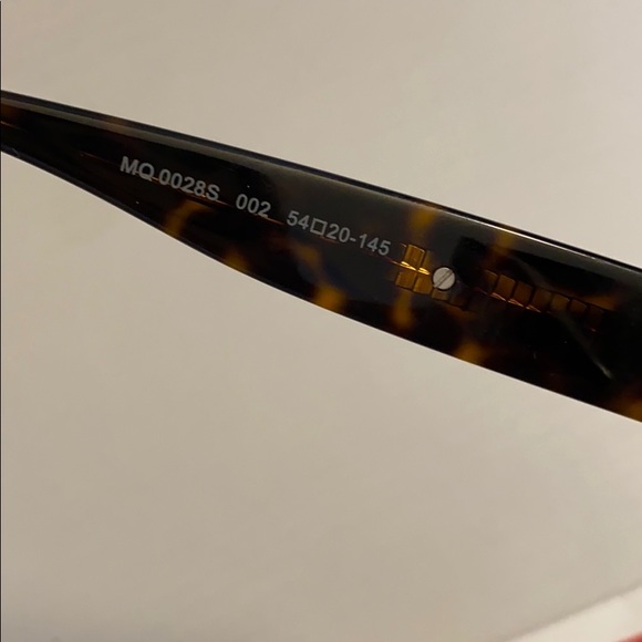 Alexander McQueen Sunglasses - Picture 6 of 11